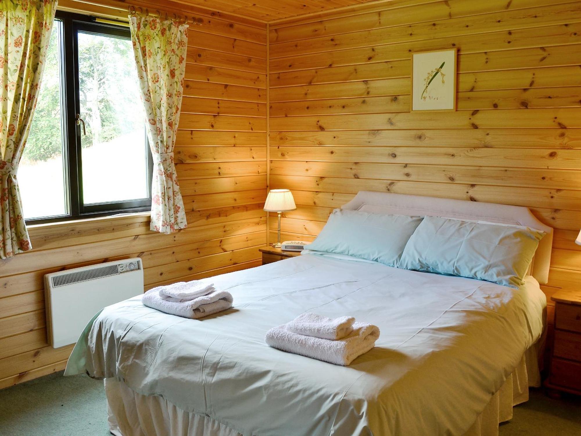 Larch Cottage - S4428 Kirkton of Glenisla ภายนอก รูปภาพ